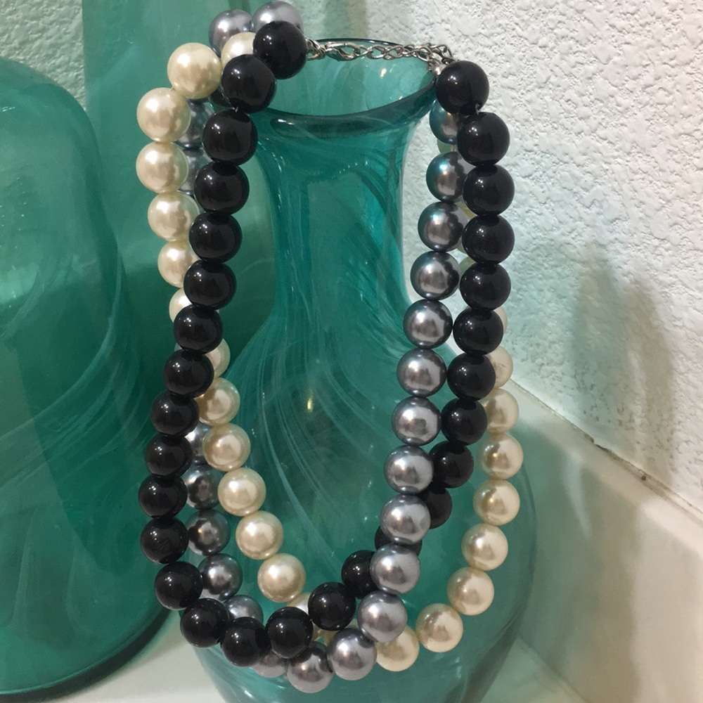 💛Multi color pearl necklace